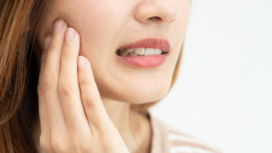 Why Professional Gingivitis Treatment in Los Angeles Is Important