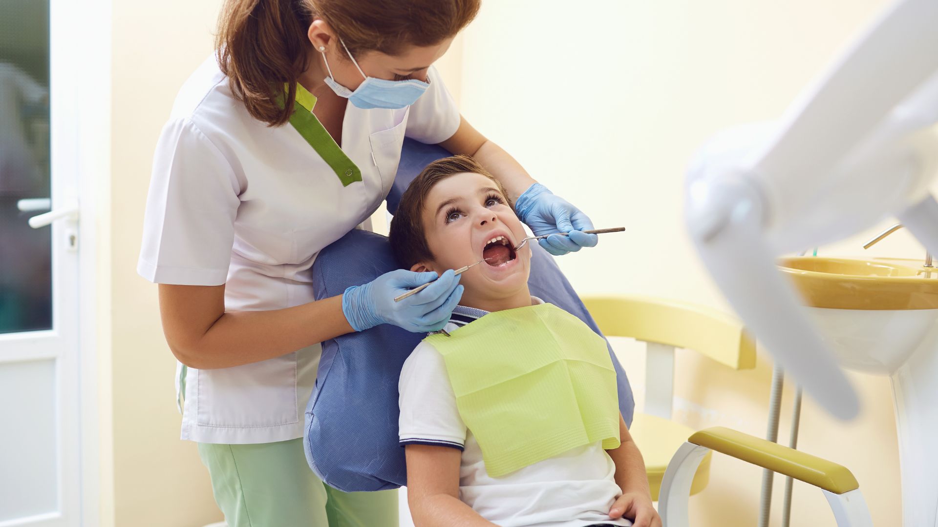 What Your Child Can Expect During a Back-to-School Visit in Los Angeles image